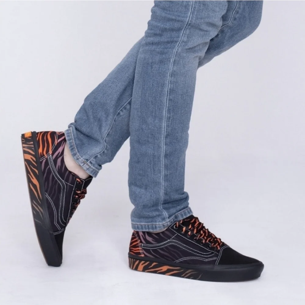 Vans project cat